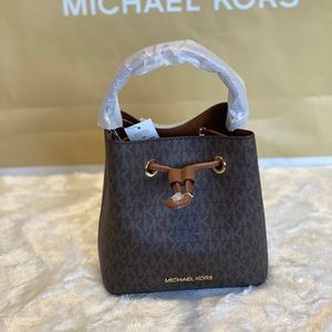 Michael Kors small bucket bag
